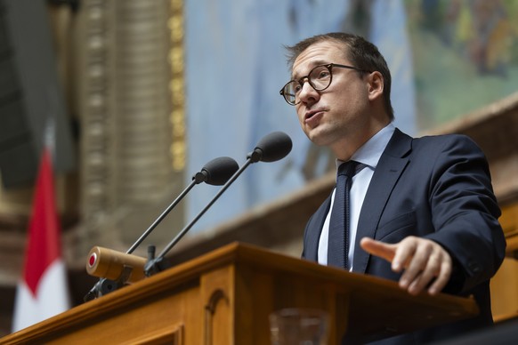 Philippe Nantermod, FDP-VS, spricht waehrend der Wintersession der Eidgenoessischen Raete, am Dienstag, 17. Dezember 2024 in Bern. (KEYSTONE/Peter Klaunzer)