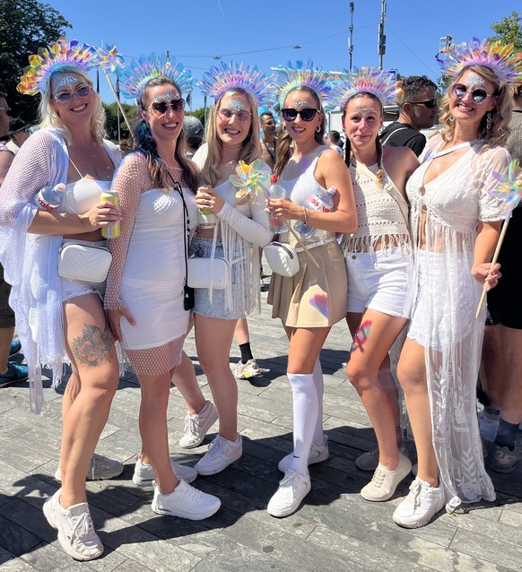 Street Parade 2024 Die besten Bilder und Videos im Liveticker