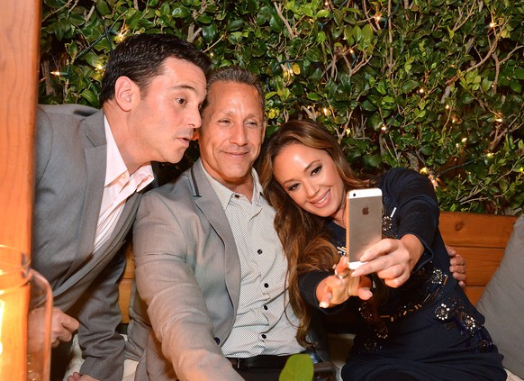 Bitte recht Selfie: David Alan Basche, Angelo Pagan und Leah Remini.