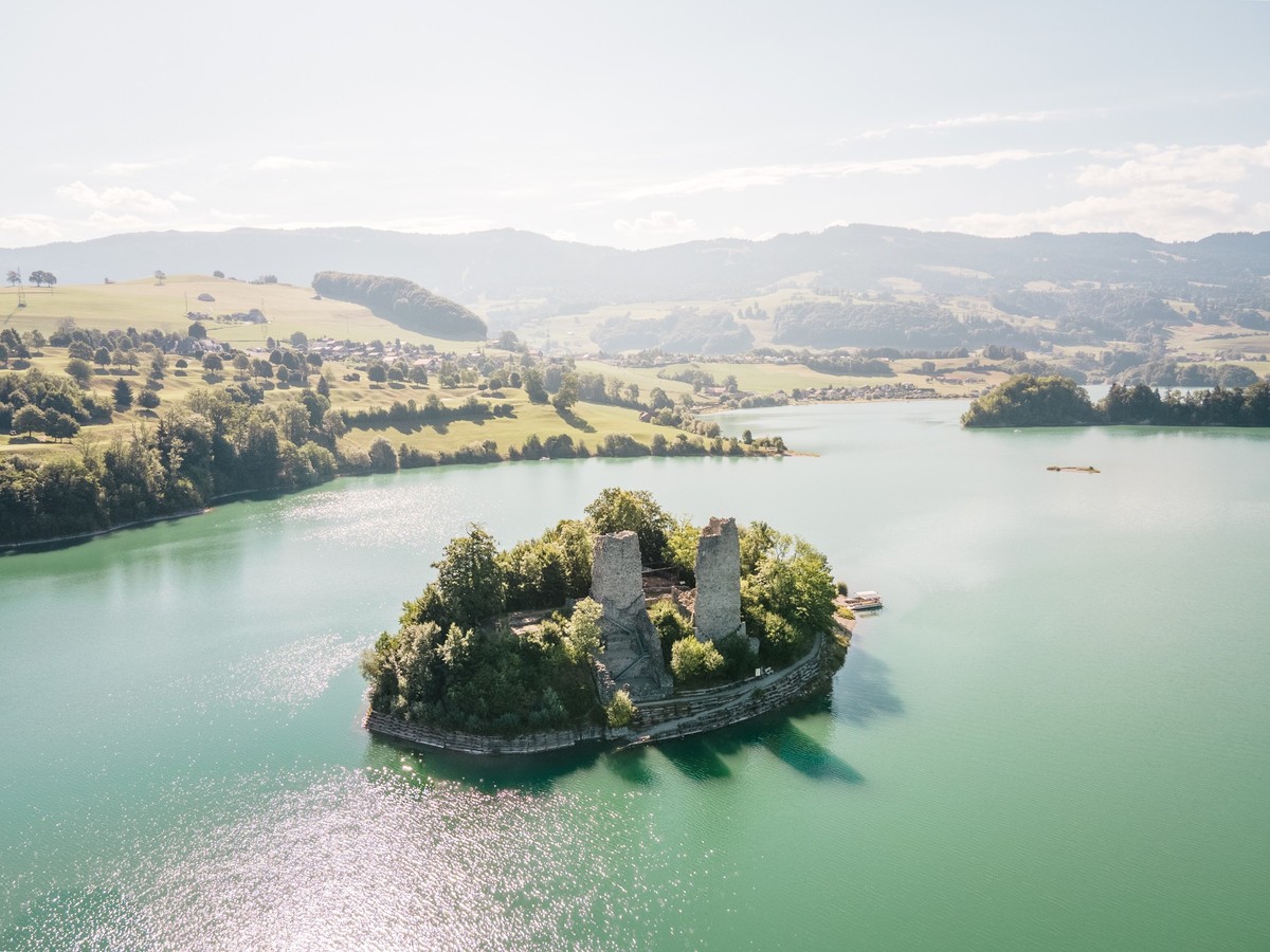 ile d&amp;#039;Ogoz Greyerzersee Inseln Rauszeit Schweiz