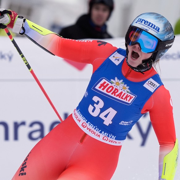 Switzerland's Sue Piller at finish line during a women's alpine ski, World Cup giant slalom, in Spindleruv Mlyn, Czech Republic, Saturday, Jan. 24, 2026. (AP Photo/Giovanni Auletta)
Czech Re ...