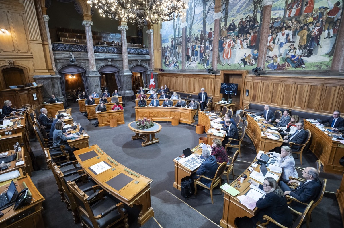 Die Kleine Kammer beschaeftigt sich mit verschiedenen wirtschaftspolitischen Themen, an der Wintersession der Eidgenoessischen Raete, am Donnerstag, 4. Dezember 2025 im Staenderat in Bern. (KEYSTONE/A ...