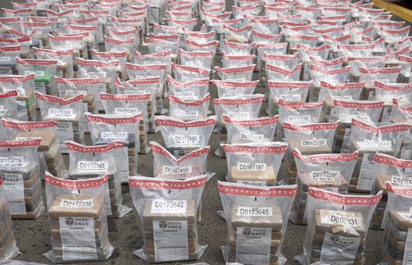 epa10554205 Packages of cocaine from a two tons shipment seized, in Santo Domingo, Dominican Republic, 01 April 2023. The drug originated in Ecuador and had as its final destination the Netherlands, D ...