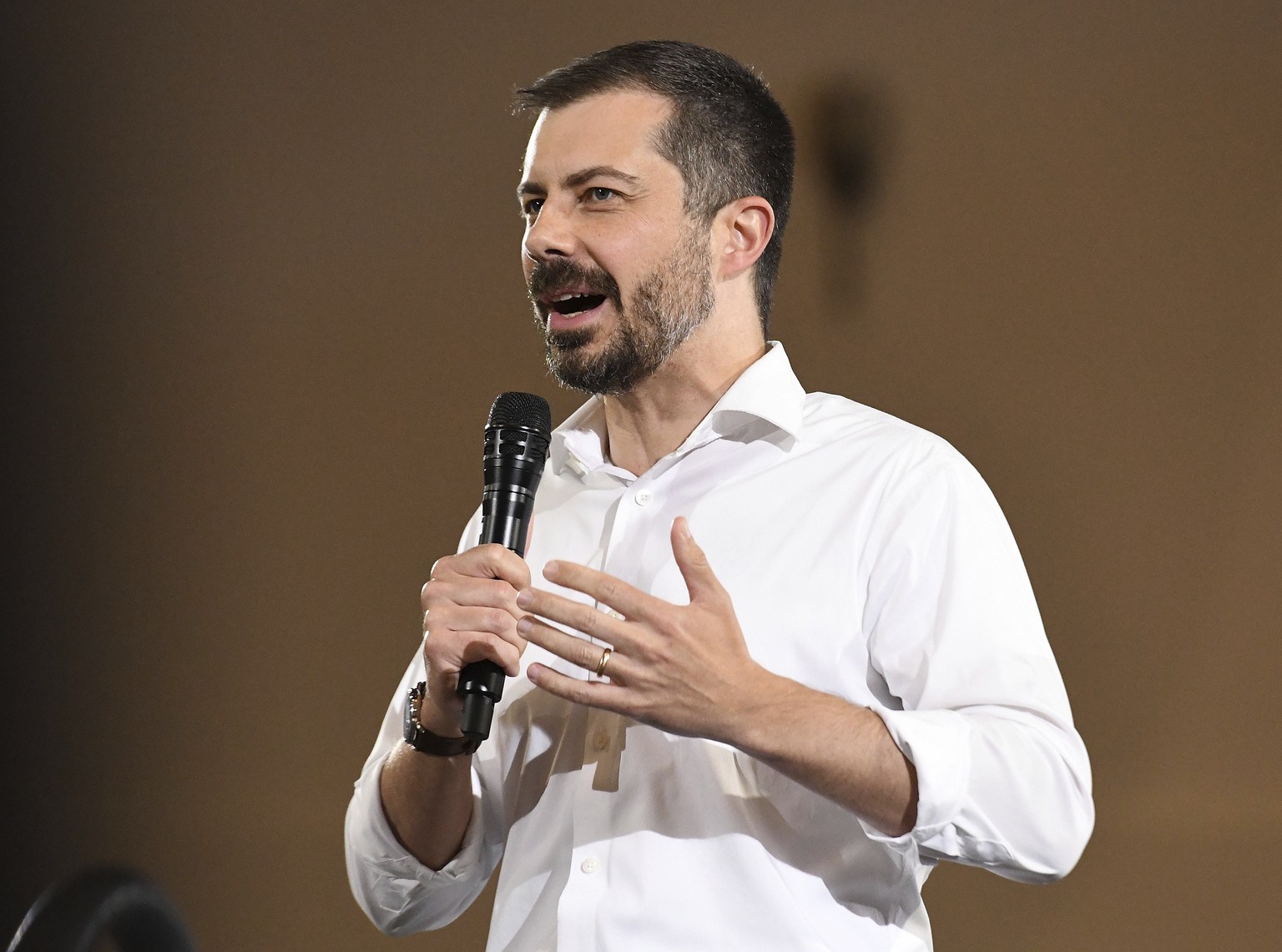 Former U.S. Secretary of Transportation Pete Buttigieg speaks during a VoteVets Town Hall, Tuesday, May 13, 2025, in Cedar Rapids, Iowa. (AP Photo/Cliff Jette)
Pete Buttigieg