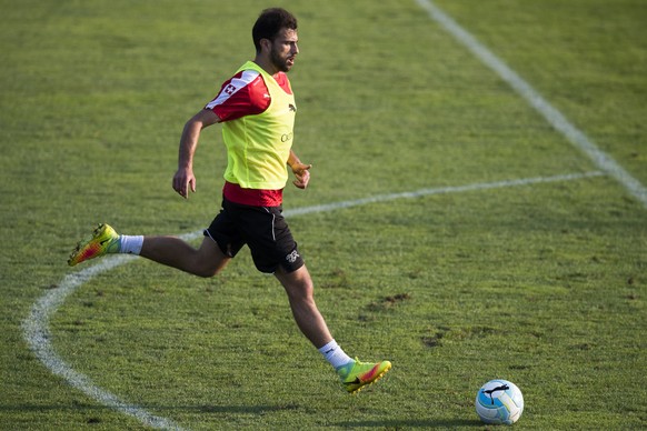 Admir Mehmedi beim Training der Schweizer Fussball-Nationalmannschaft in Rapperswil-Jona, am Donnerstag, 1. September 2016. (KEYSTONE/Gian Ehrenzeller)