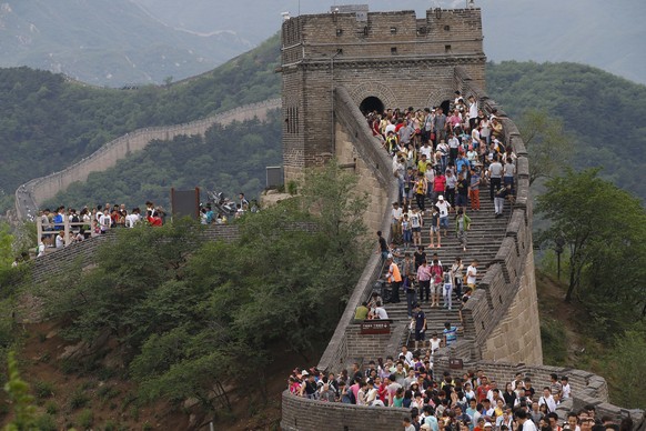 So kennt man sie: die Grosse Mauer bei Badaling in der Nähe von Peking