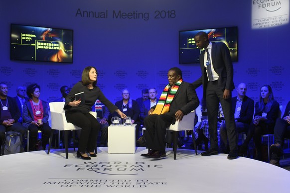 epa06470666 Emmerson Mnangagwa, President of Zimbabwe, attends the 48th annual meeting of the World Economic Forum, WEF, in Davos, Switzerland, 24 January 2018. The meeting brings together enterpreneurs, scientists, chief executive and political leaders in Davos January 23 to 26.  EPA/GIAN EHRENZELLER