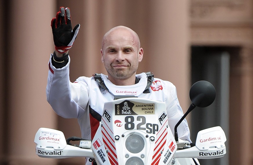 Der Pole Michal Hernik beim Start der Rallye Dakar am 3. Januar in Buenos Aires. Während der dritten Etappe starb Hernik – unklar ist die Ursache.