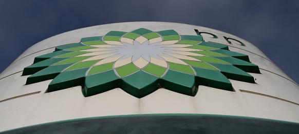 epa09457402 A BP petrol station in London, Britain, 09 September 2021. According to a report published by Carbon Tracker, the oil giants Shell and BP will need to cut their production by at least a th ...
