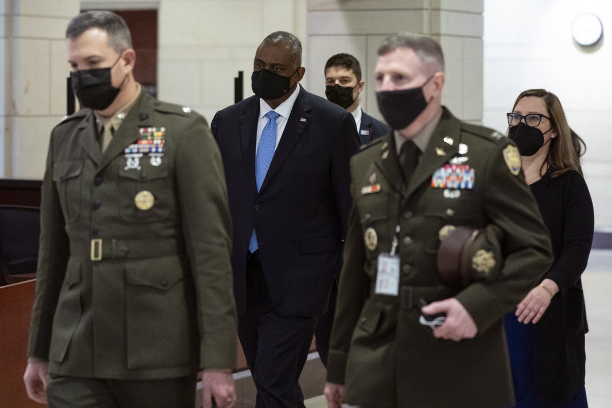 Secretary of Defense Lloyd Austin leaves a closed door briefing on defense and intelligence issues with lawmakers on Capitol Hill, Thursday, Feb. 3, 2022, in Washington. (AP Photo/Evan Vucci)
Lloyd Au ...