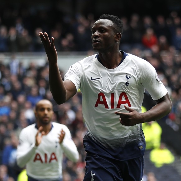 Tottenham&#039;s Victor Wanyama celebrates after scoring his side&#039;s opening goal during the English Premier League soccer match between Tottenham Hotspur and Huddersfield Town at Tottenham Hotspu ...