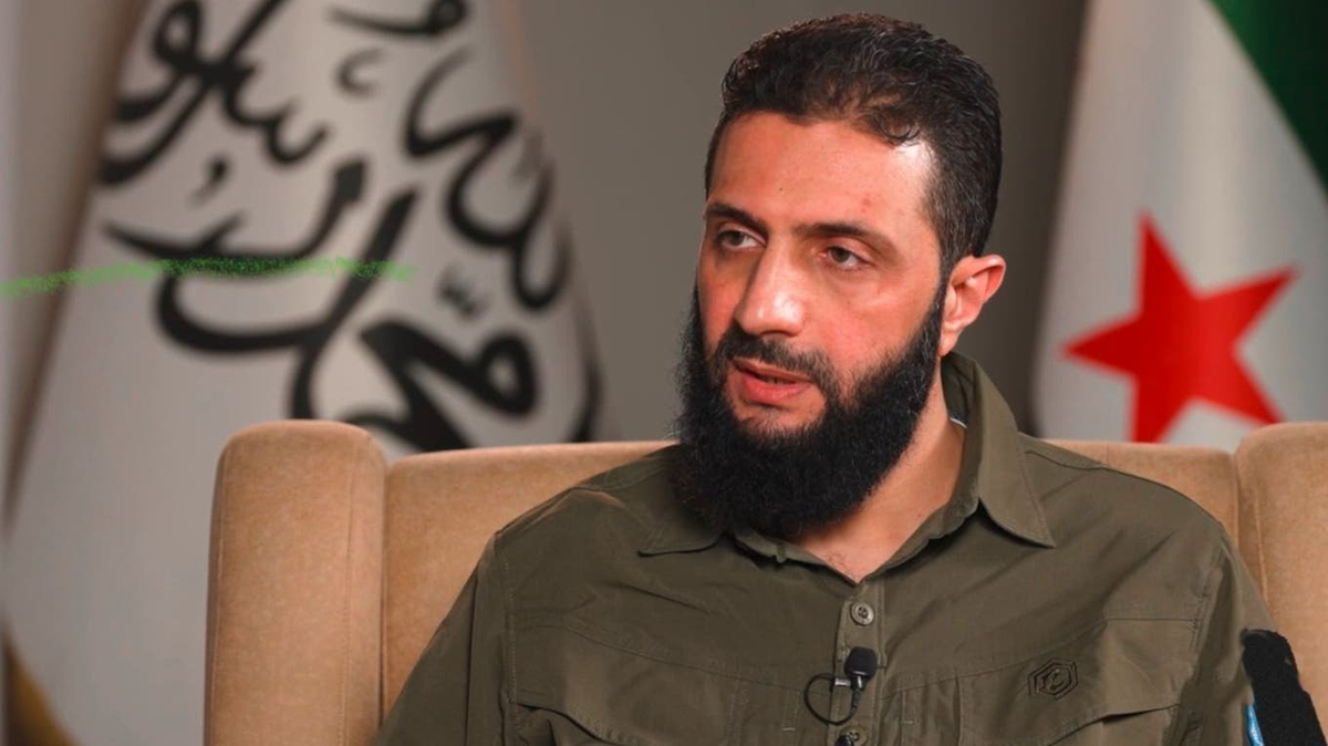 En 2003, al-joulani a rejoint des groupes extrémistes en Irak pour combattre les troupes US.