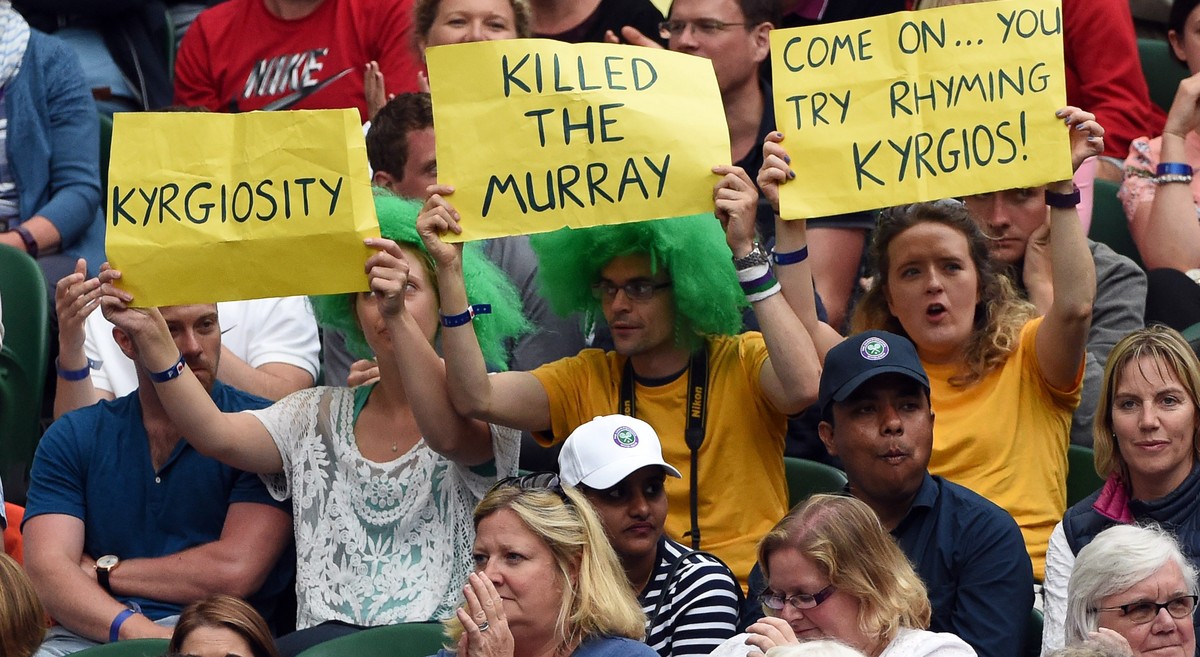 Ähnlich schlecht wie dieses Dichtertrio sah Kyrgios gegen Murray aus.