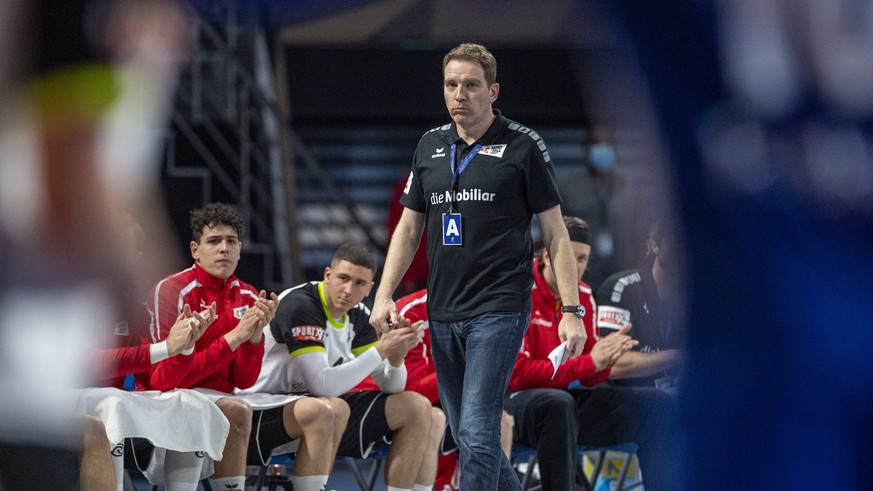 Switzerland&#039;s Coach Michael Suter during the 27th Men&#039;s Handball World Championship 2021 Group E match betwen Switzerland and France in Madinat Sittah Uktubar in Egypt, on Monday, 18. Januar ...