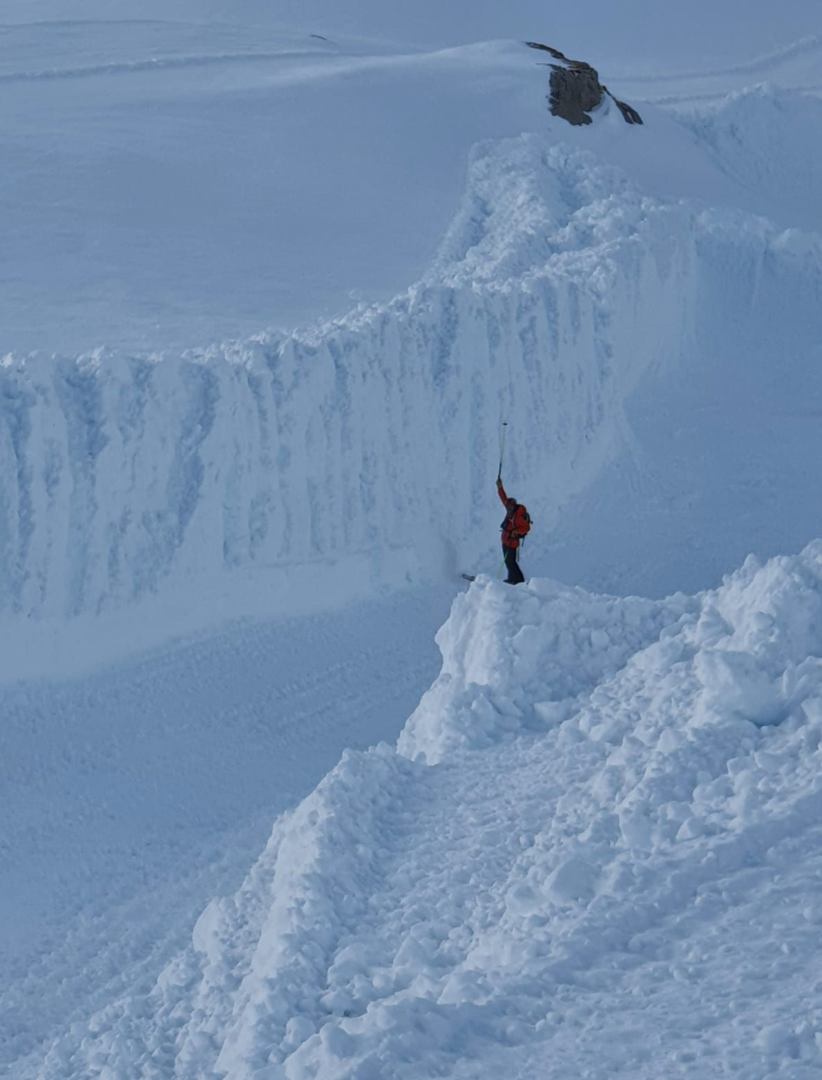 Des murs impressionnants dans la combe d'Audon.