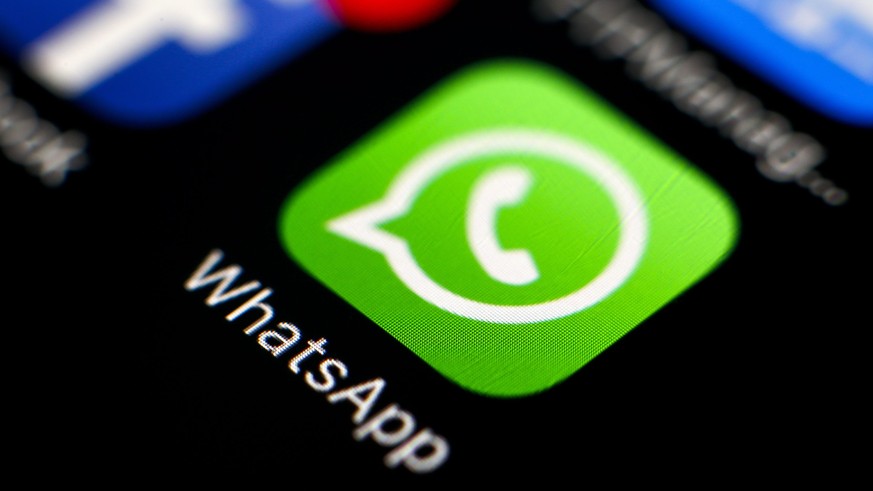 epa05287194 (FILE) A file picture dated 07 April 2016 shows the logo of the messaging application WhatsApp on a smartphone in Taipei, Taiwan. For the second time in six months, a Brazilian judge on 02 ...