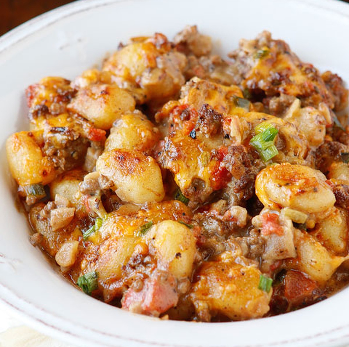 cheeseburger gnocchi http://www.kevinandamanda.com/recipes/dinner/cheeseburger-gnocchi.html/attachment/cheeseburger-gnocchi-recipe-02