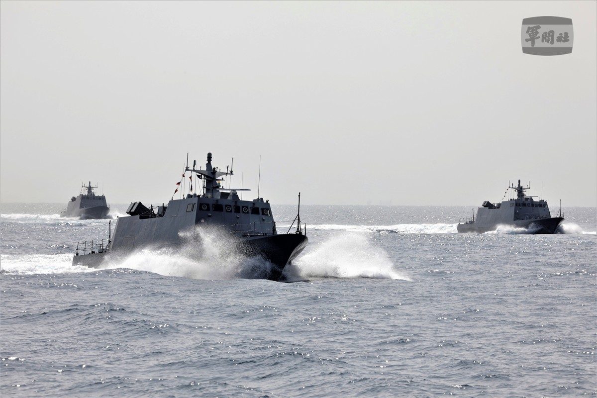 La Chine avait lancé samedi des exercices militaires, baptisés «Joint Sword», autour de Taïwan pour une durée de trois jours.