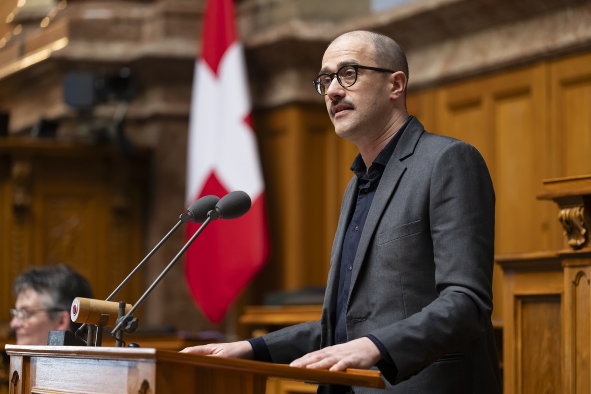 Nationalrat David Roth, SP-LU, spricht waehrend der Fruehlingssession der Eidgenoessischen Raete, am Donnerstag, 19. Maerz 2026 im Nationalrat in Bern. (KEYSTONE/Anthony Anex)