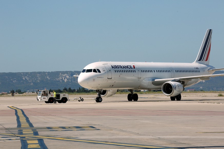 An Airbus A321 plane of the French airline Air France is seen on the tarmac at the Marseille-Provence airport in Marignane on the first day of a strike by Air France stewards, France, July 27, 2016. R ...