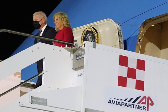 President Joe Biden and first lady Jill Biden arrive at Rome-Fiumicino International Airport to attend the G-20 leaders meeting, Friday, Oct. 29, 2021, in Rome. (AP Photo/Evan Vucci)
Joe Biden