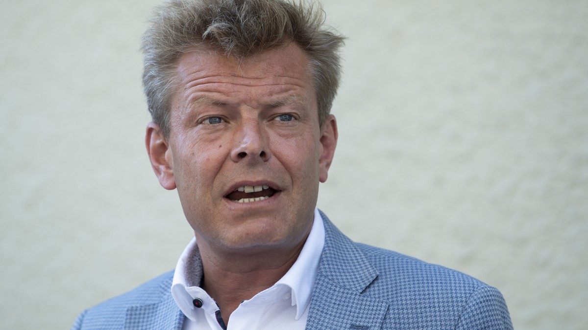 Reto Nause, Gemeinderat und Praesident Casa Segura Bern, spricht an einem Point de Presse, am Montag, 1. Juli 2019, in Bern. Mitte Juni 2017 wurde der Verein CasaSegura Bern gegruendet. Er sorgt für b ...