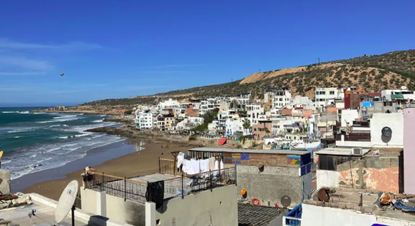 Blick von der Dachterrasse des Hostels in Marokko: Chatsky macht hier keinen Urlaub.