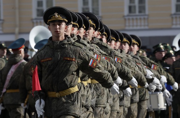 epa12922256 Russian Honor Guard soldiers perform during a rehearsal for the annual Victory Day military parade in St. Petersburg, Russia, 29 April 2026. Russia prepares to mark the 81st anniversary of ...