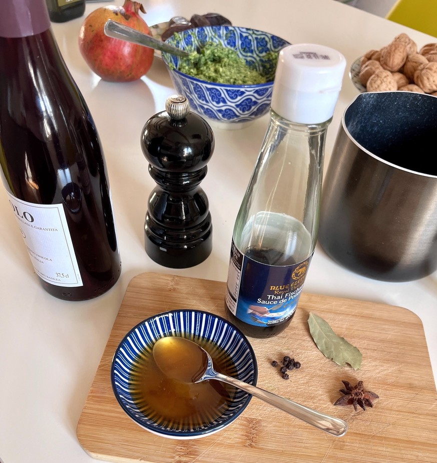 Wir kochen eine 2000-jährige Pizza aus Pompeji. 
F yeah. 
Eine römische Pizza. Literally.