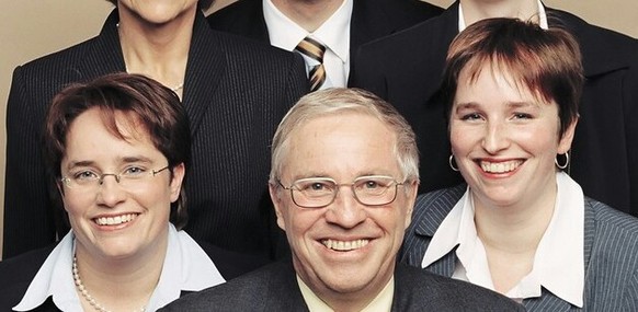 Wer ist nun hier die Mama?
Hab auch eins. Gaaanz schwierig!!!

Wer ist hier der Vater?