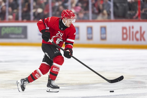 Dominik Kahun (LHC), lors du cinquieme match des Play-off des quarts de finale du championnat suisse de hockey sur glace de National League, entre Lausanne HC et SCL Tigers le vendredi 21 mars 2025 a  ...