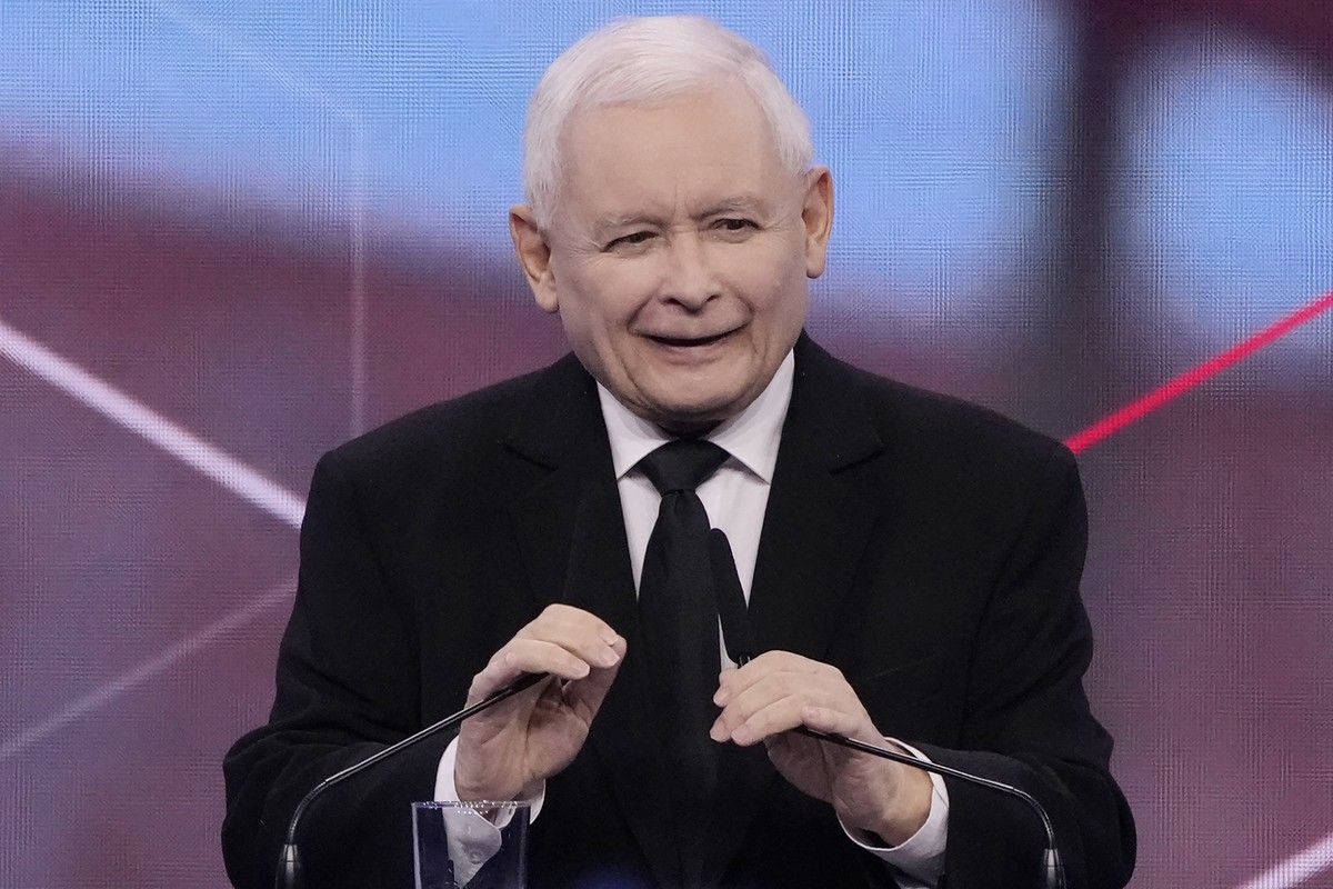 FILE - Jaroslaw Kaczynski, the head of Poland's ruling Law and Justice party, speaks to a party convention in Warsaw, Poland, Sunday, May 14, 2023. Poland?s powerful conservative ruling party lea ...