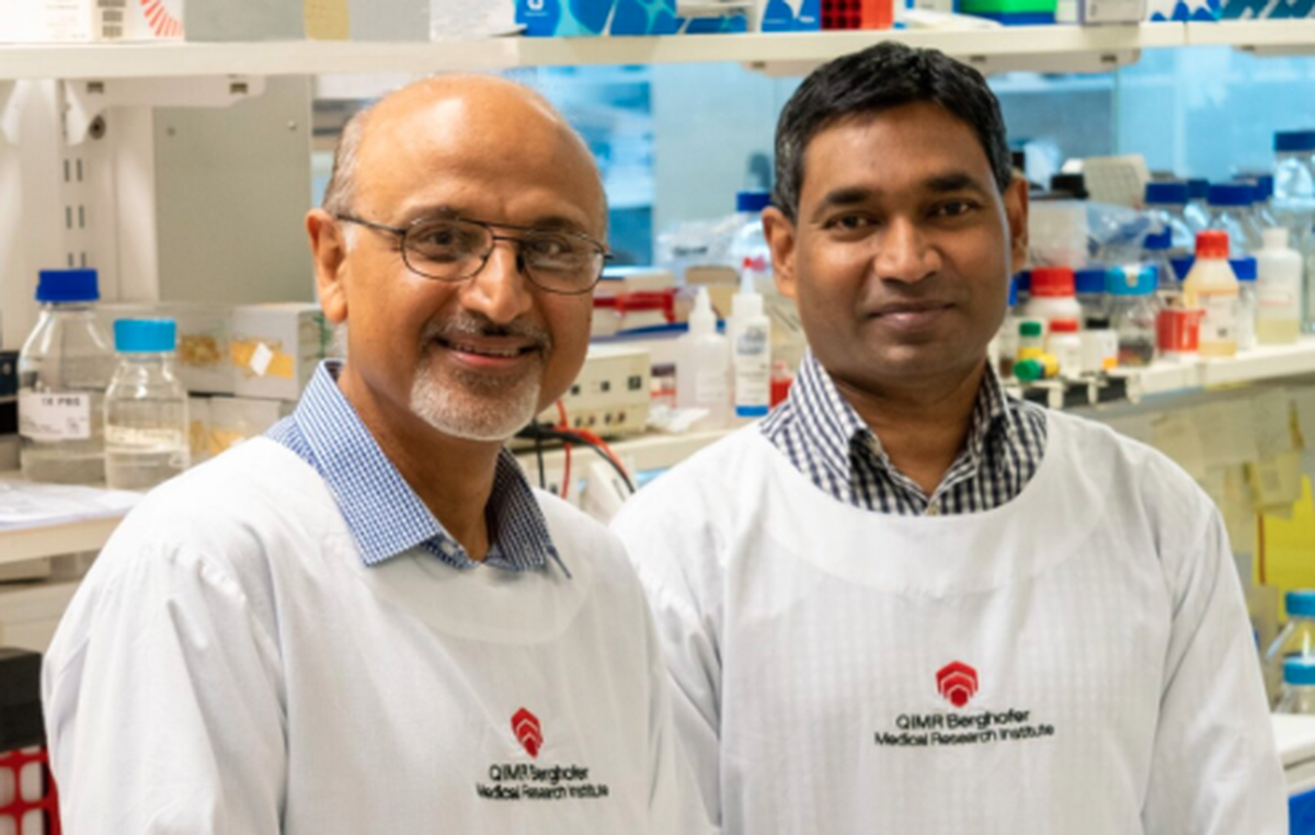 Professeur Rajiv Khanna et le docteur Vijayendra Dasari