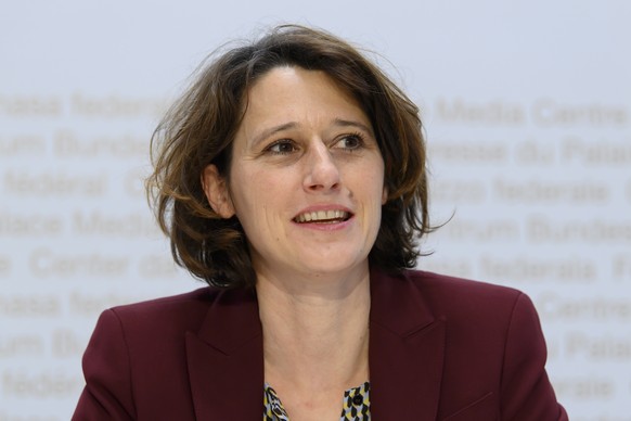 Nationalraetin Celine Widmer, SP-ZH, spricht waehrend einer Medienkonferenz der Finanzkommission Nationalrat (FK-N) zur Voranschlag 2021 mit integriertem Aufgaben- und Finanzplan 2022-2024, am Montag, ...