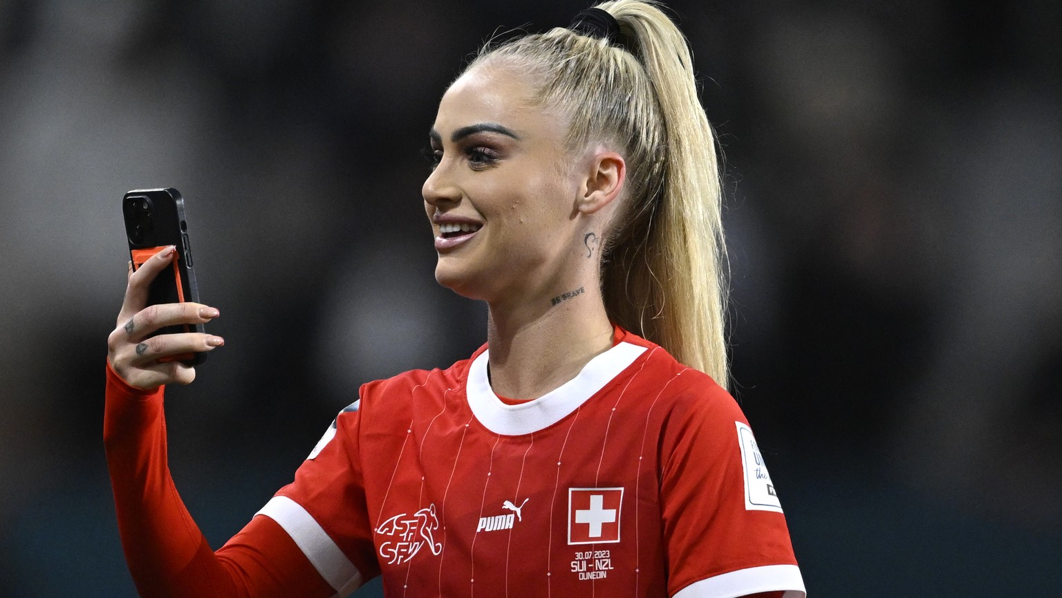 Switzerland&#039;s Alisha Lehmann celebrates after the Women&#039;s World Cup Group A soccer match between New Zealand and Switzerland in Dunedin, New Zealand, Sunday, July 30, 2023. (AP Photo/Andrew  ...
