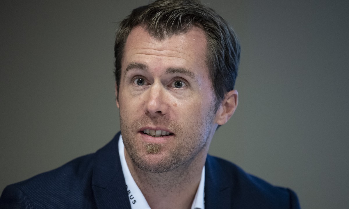 Alex Chatelain, Sportchef vom SC Bern spricht an einer Medienkonferenz, am Mittwoch, 4. September 2019, in Bern. (KEYSTONE/Peter Schneider)