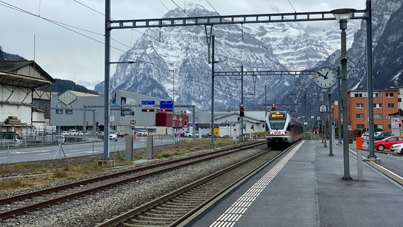 SBB-Bahnhof Näfels Mollis im Kanton Glarus