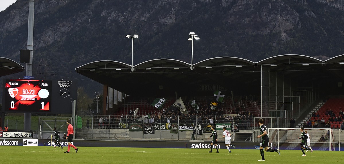 13.04.2016; Sion; Fussball Super League - FC Sion - FC St. Gallen;Uebersicht Stadion Tourbillon (Urs Lindt/freshfocus)