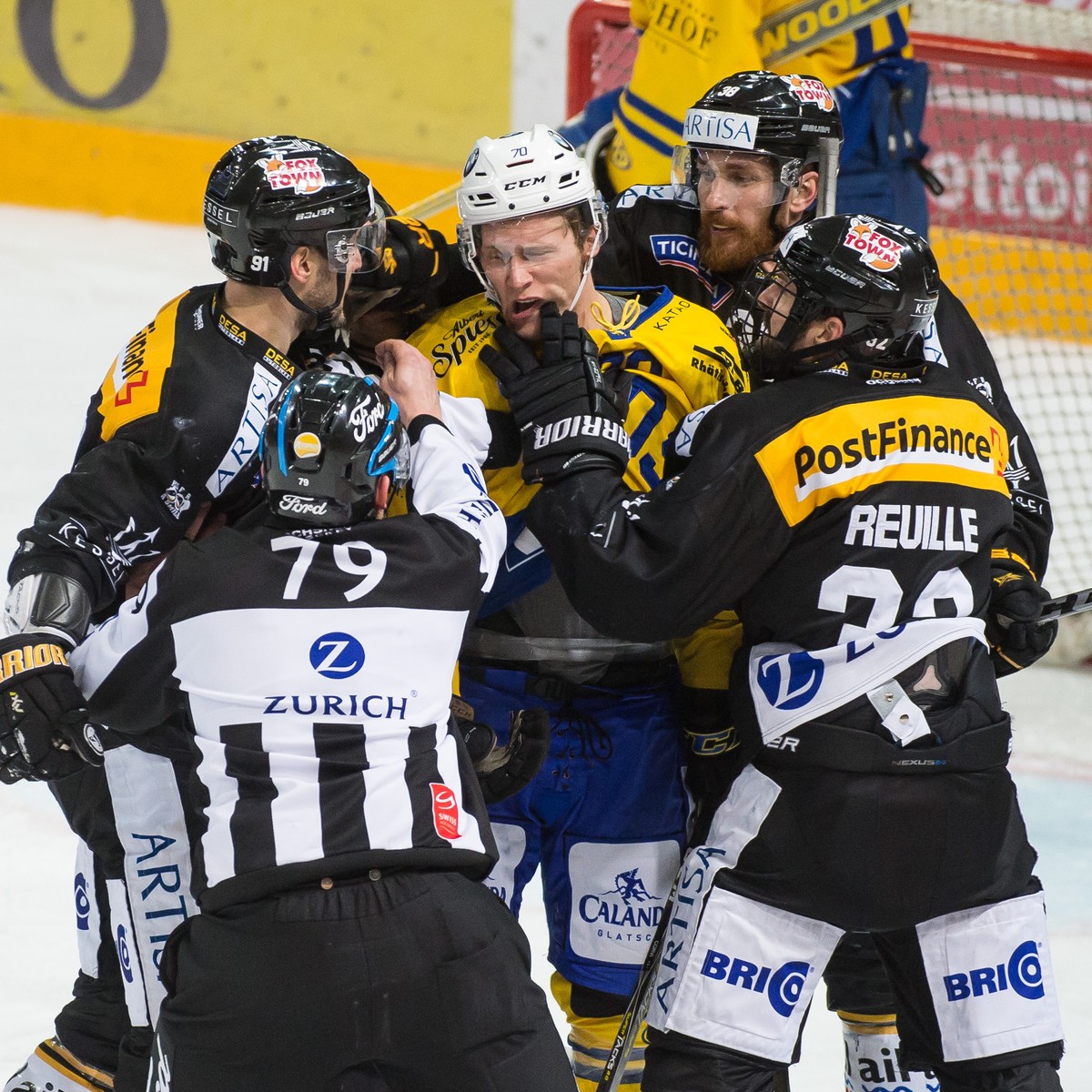 Davos's player Enzo Corvi, during the preliminary round game of National League Swiss Championship 2017/18 between HC Lugano and HC Davos, at the ice stadium Resega in Lugano, Switzerland, Monday ...