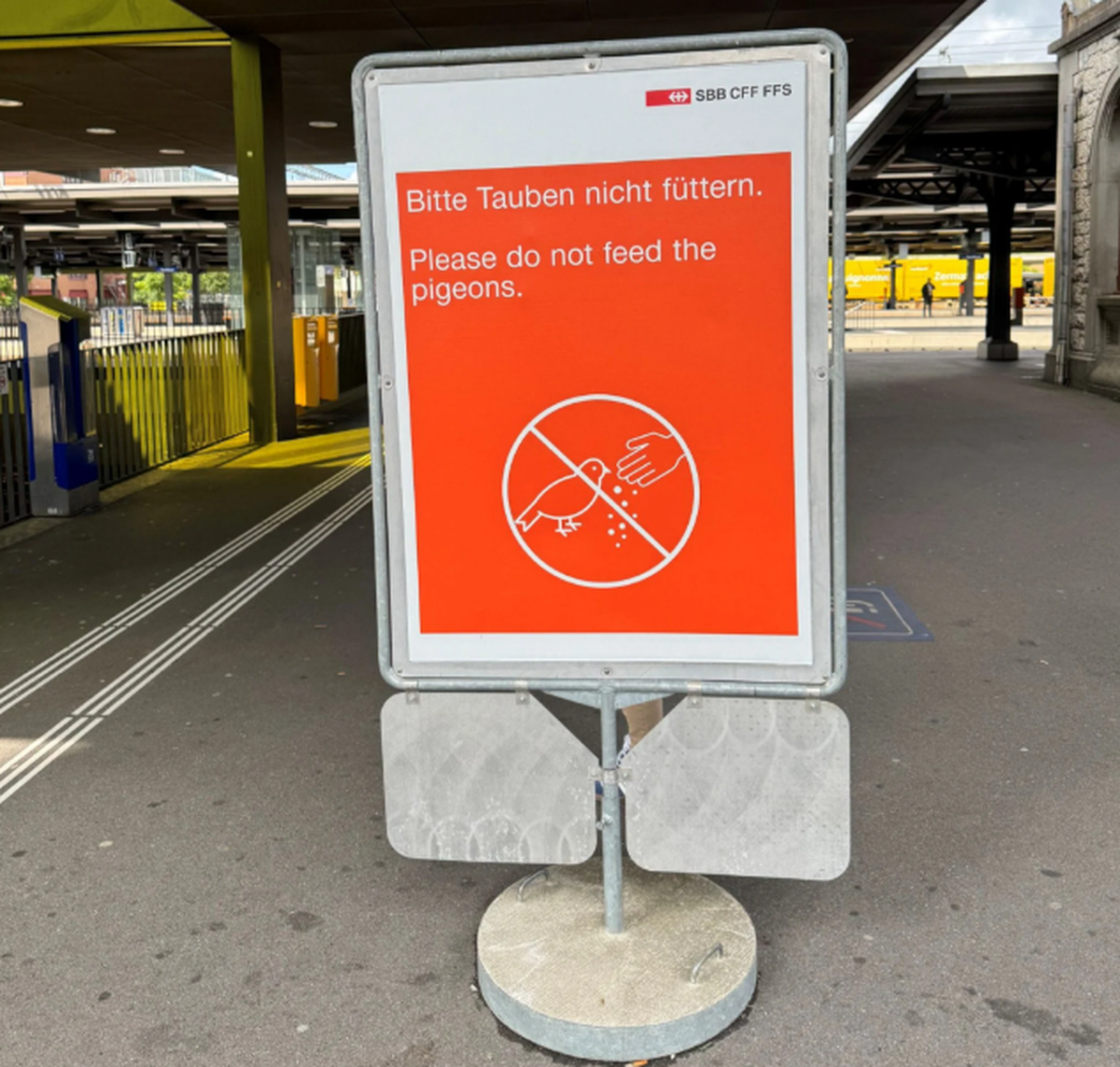 Bahnhof Tauben