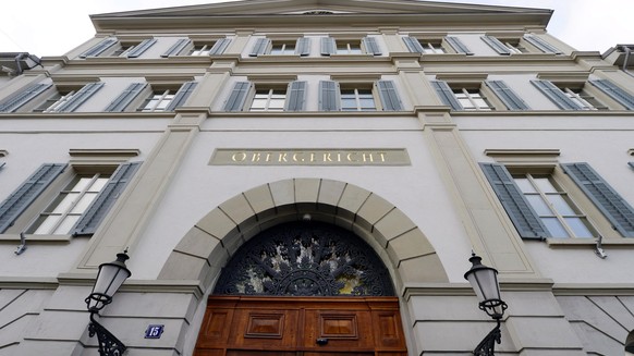 ARCHIV - ZUM PROZESS AM ZUERCHER OBERGERICHT GEGEN HASSAN KIKO WEGEN VERGEWALTIGUNG STELLEN WIR IHNEN DIESES ARCHIVBILD ZUR VERFUEGUNG - Das Zuercher Obergericht am Donnerstag, 5. Dezember 2013. (KEYS ...