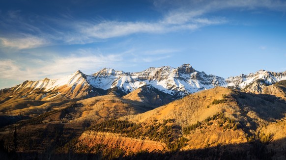 Panorama-Sicht auf die Rocky Mountains