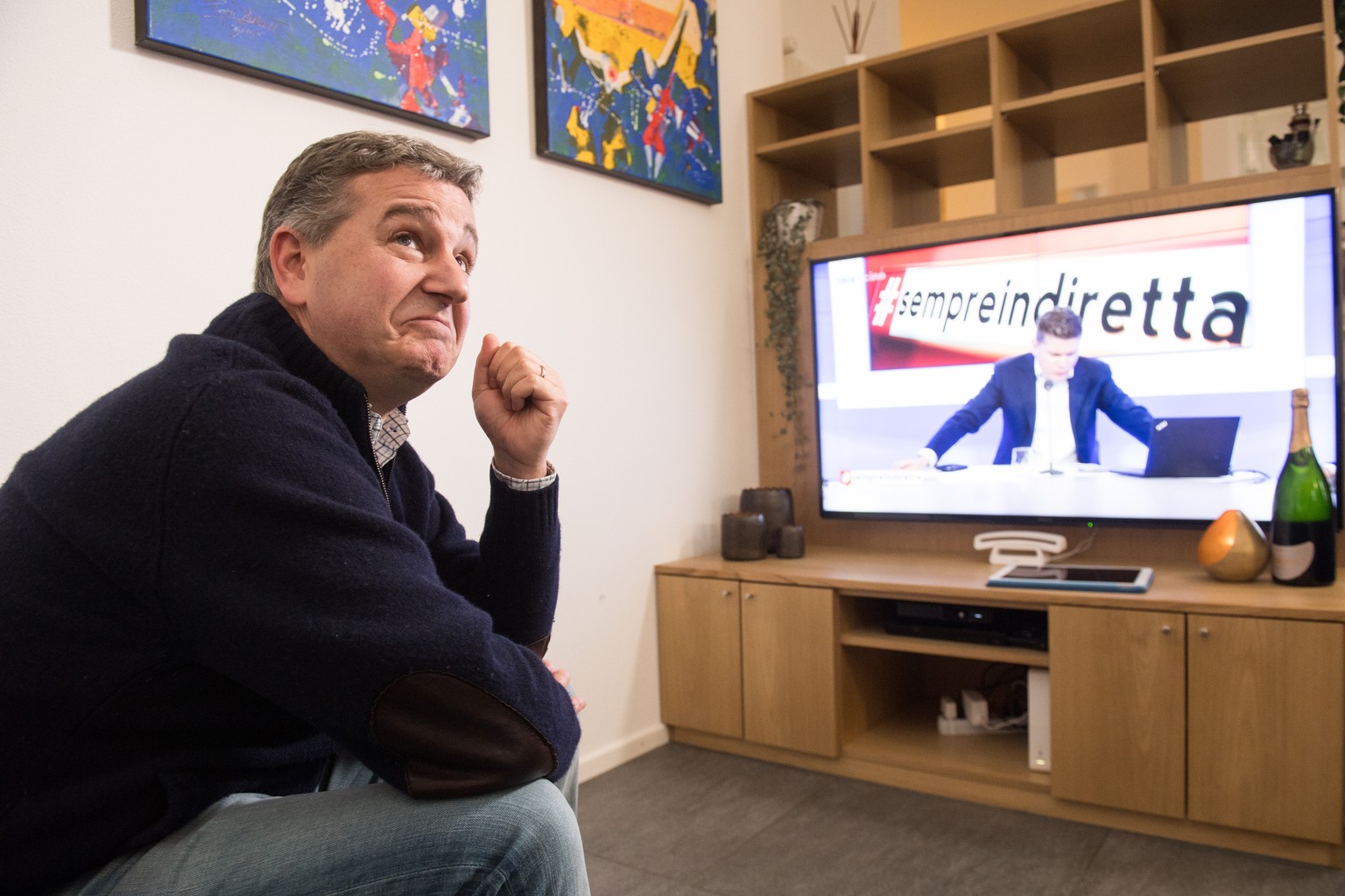 Marco Chiesa, SVP-Ti, wird im 2. Wahlgang der Staenderatswahlen Tessin gewaehlt am Sonntag, 17. November 2019 in Ruvigliana. (KEYSTONE/Ti-Press/Alessandro Crinari)