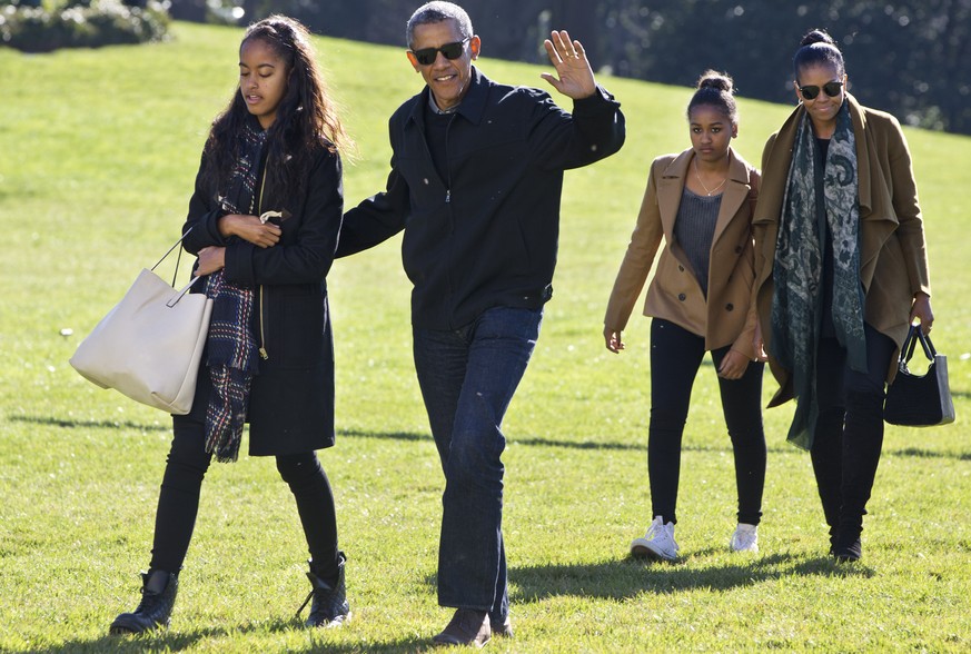 Gestern Sonntag kehrten Barack Obama und seine Familie aus dem Urlaub ins Weisse Haus zurück.