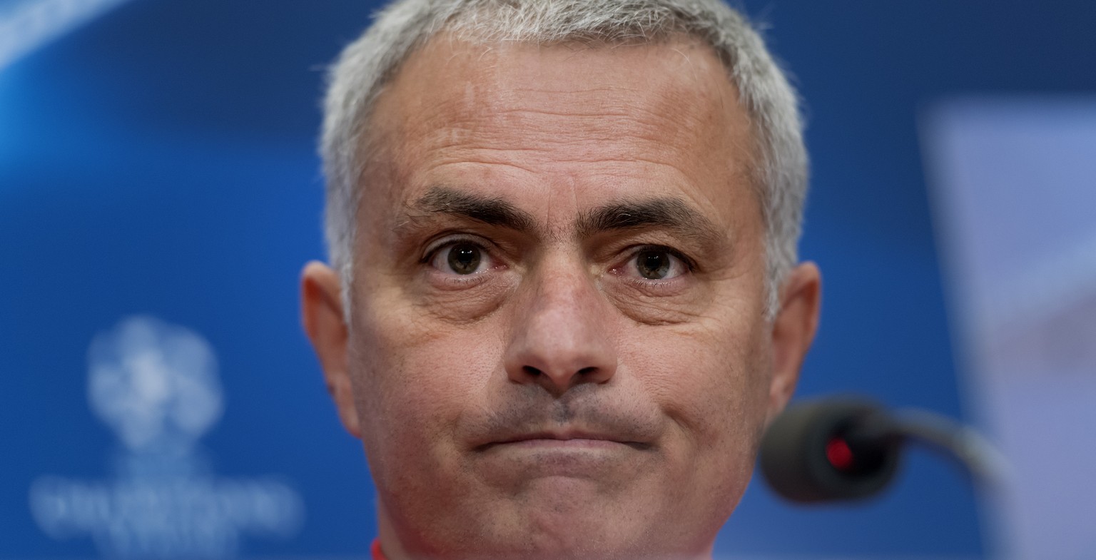 Manchester United&#039;s head coach Jose Mourinho speaks during a press conference the day before the Champions League Group A soccer match between Switzerland&#039;s FC Basel 1893 and England&#039;s  ...