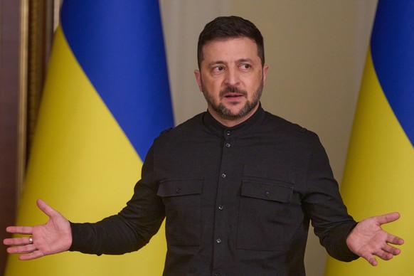 Ukrainian President Volodymyr Zelenskyy talks during his press conference in Kyiv, Ukraine, Friday, Oct. 10, 2025. (AP Photo/Efrem Lukatsky)
Russia Ukraine War