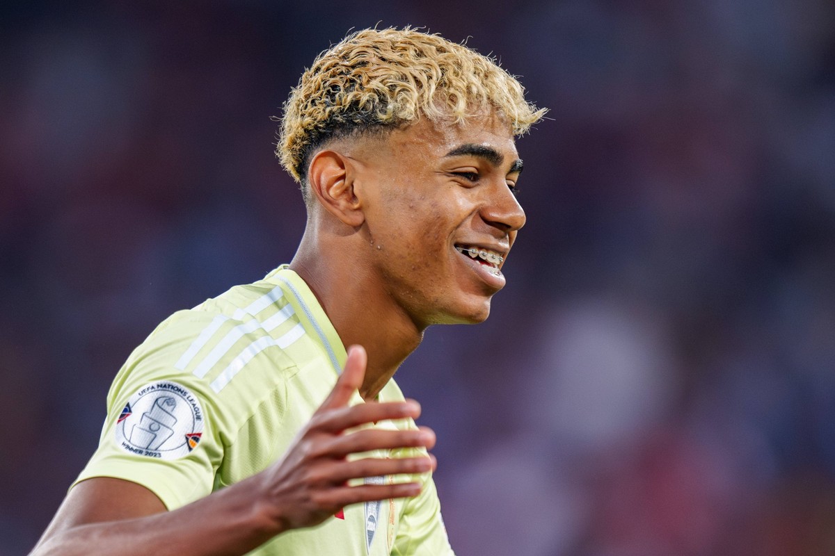 June 8, 2025, Munich, Germany: Lamine Yamal of Spain celebrates a goal during the UEFA Nations League 2025 final match between Portugal and Spain at Munich Football Arena. Final score: Portugal 2:2 pe ...