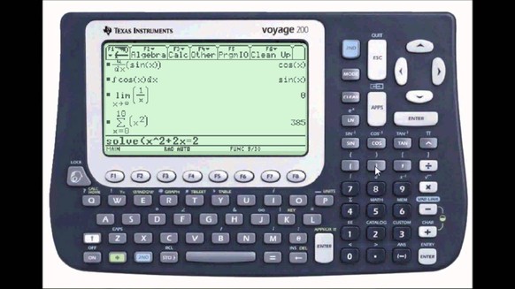Wer erinnert sich? Dein Retter in fast jeder Mathe-Stunde ist 50 Jahre alt!
TI Voyage 200 all the way... 😜 Tetris u.a. Spiele sogar mit Multiplayerfunktionalität.

Da hatte dann einfach das Portemo ...