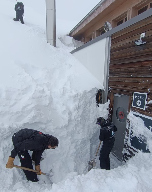 Gletscher 3000 19. Februar 2026 Neuschnee Les Diablerets Scex Rouge