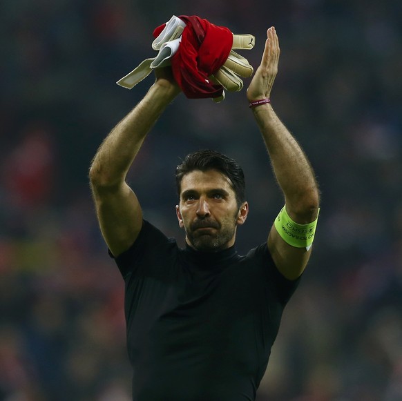 Ciao Gigi! An Juve-Keeper Buffon lag's nicht.